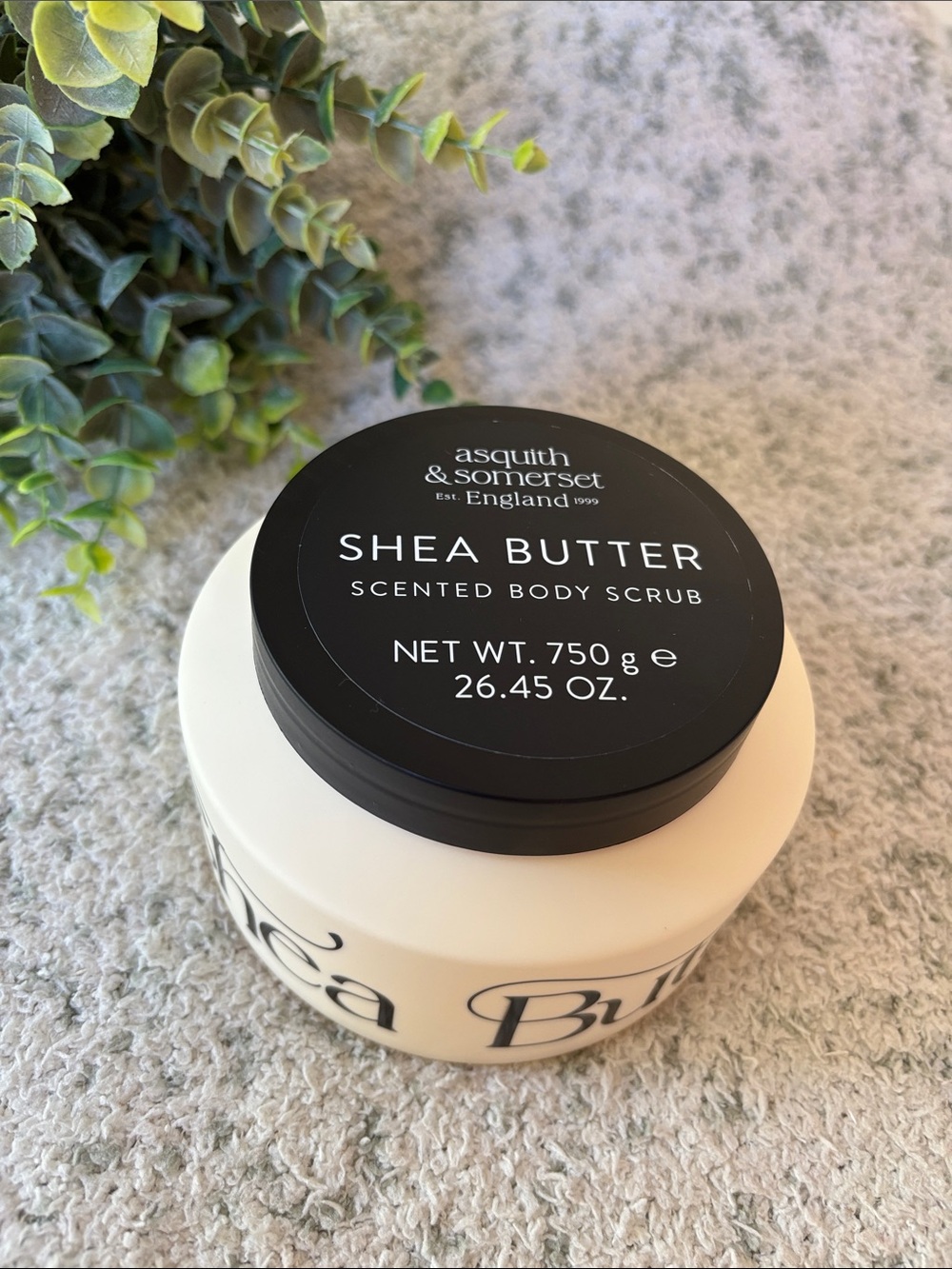 Asquith & Somerset Shea Butter Scented Body Scrub in Big 26.45oz tub NWT